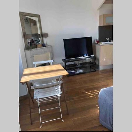 Bel appartement bien placé au cœur de Cannes Esterno foto