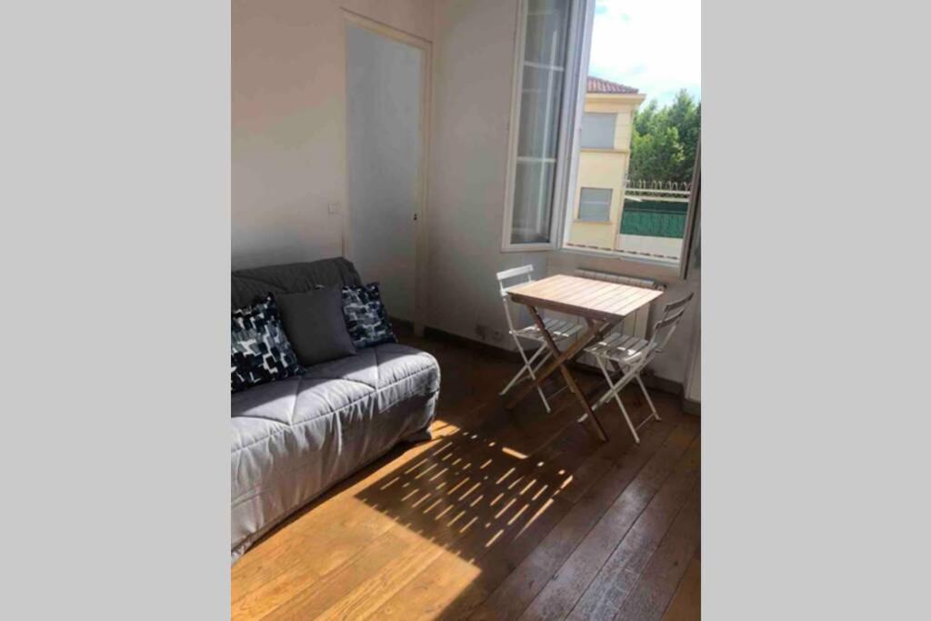Bel appartement bien placé au cœur de Cannes Esterno foto
