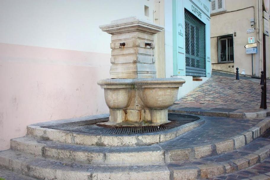Bel appartement bien placé au cœur de Cannes Esterno foto