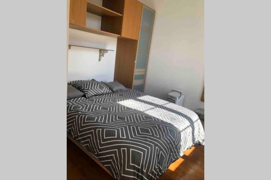 Bel appartement bien placé au cœur de Cannes Esterno foto